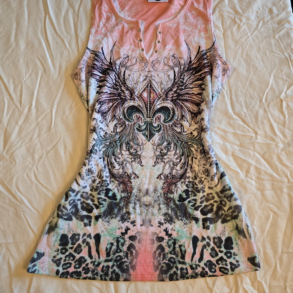 Y2k affliction style Vibrant Pink Graphic Tank Top with Wing Design